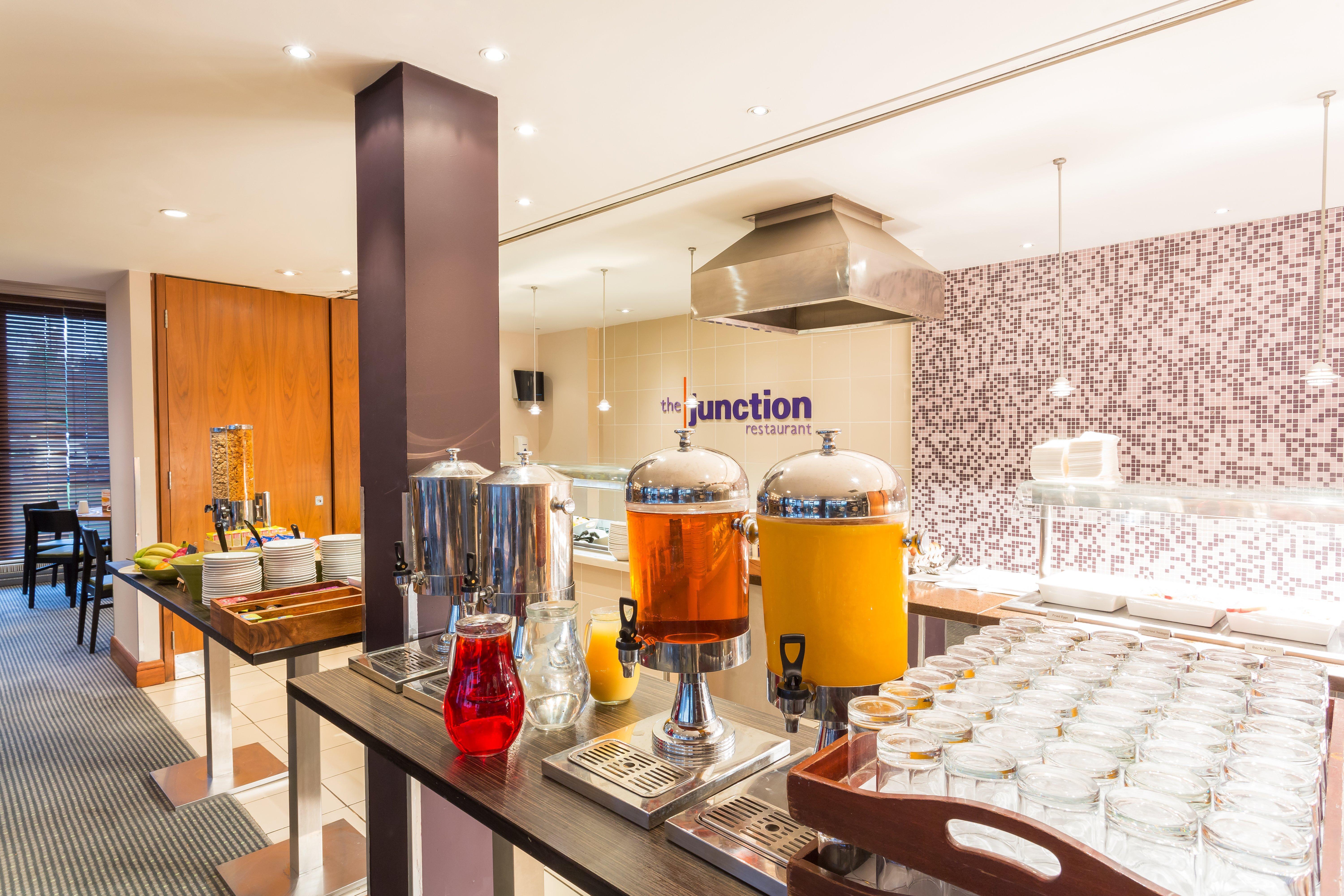 Holiday Inn Cambridge By Ihg Girton  Eksteriør billede