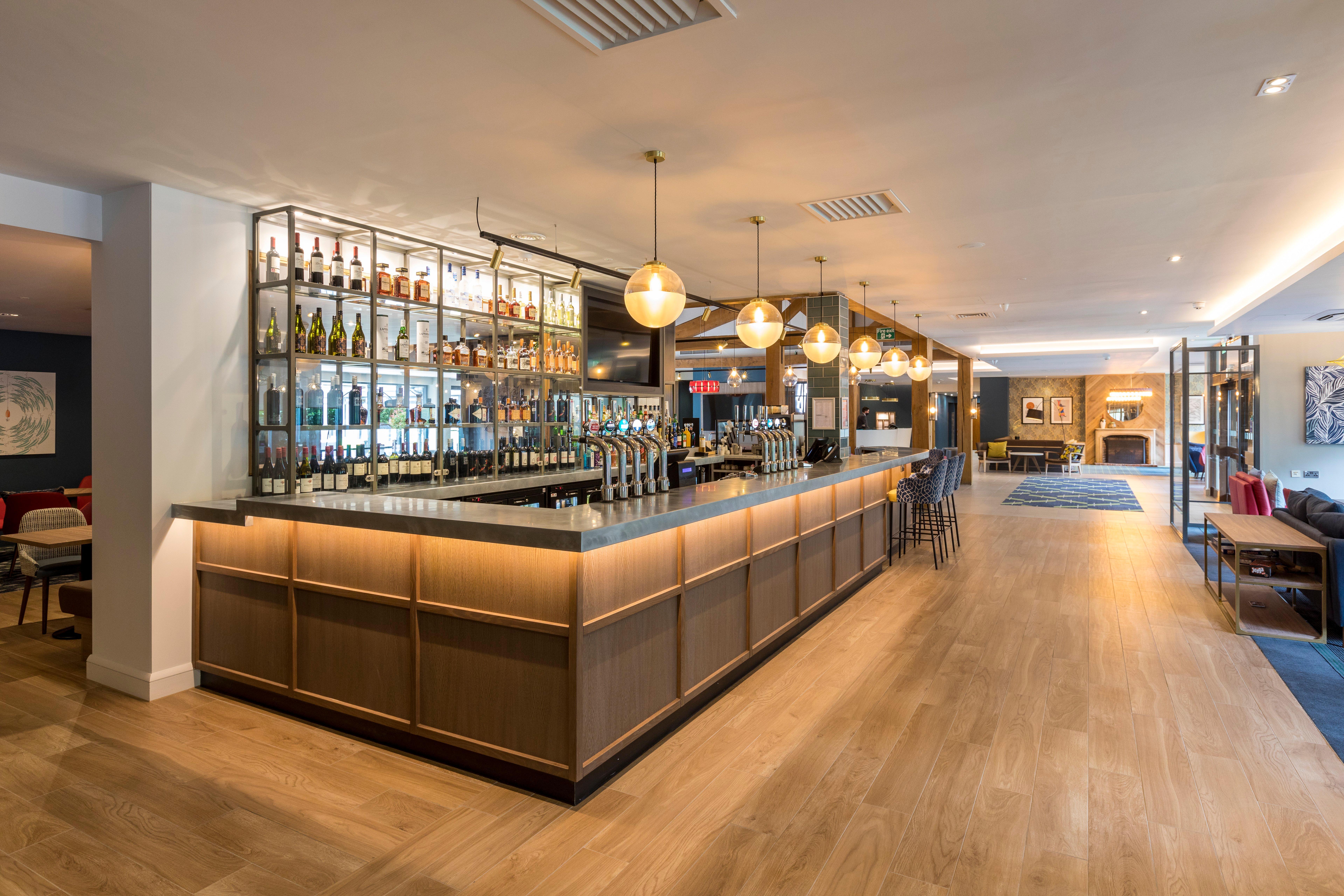 Holiday Inn Cambridge By Ihg Girton  Eksteriør billede