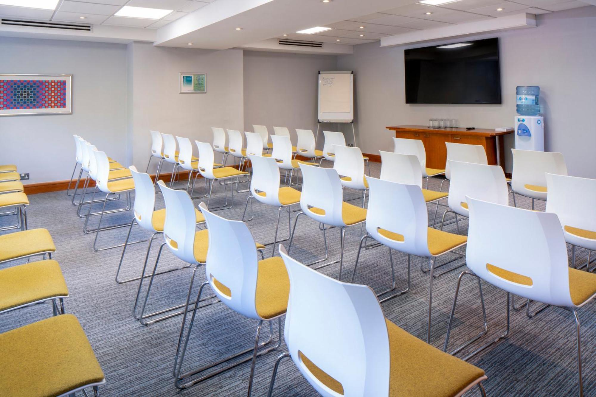 Holiday Inn Cambridge By Ihg Girton  Eksteriør billede