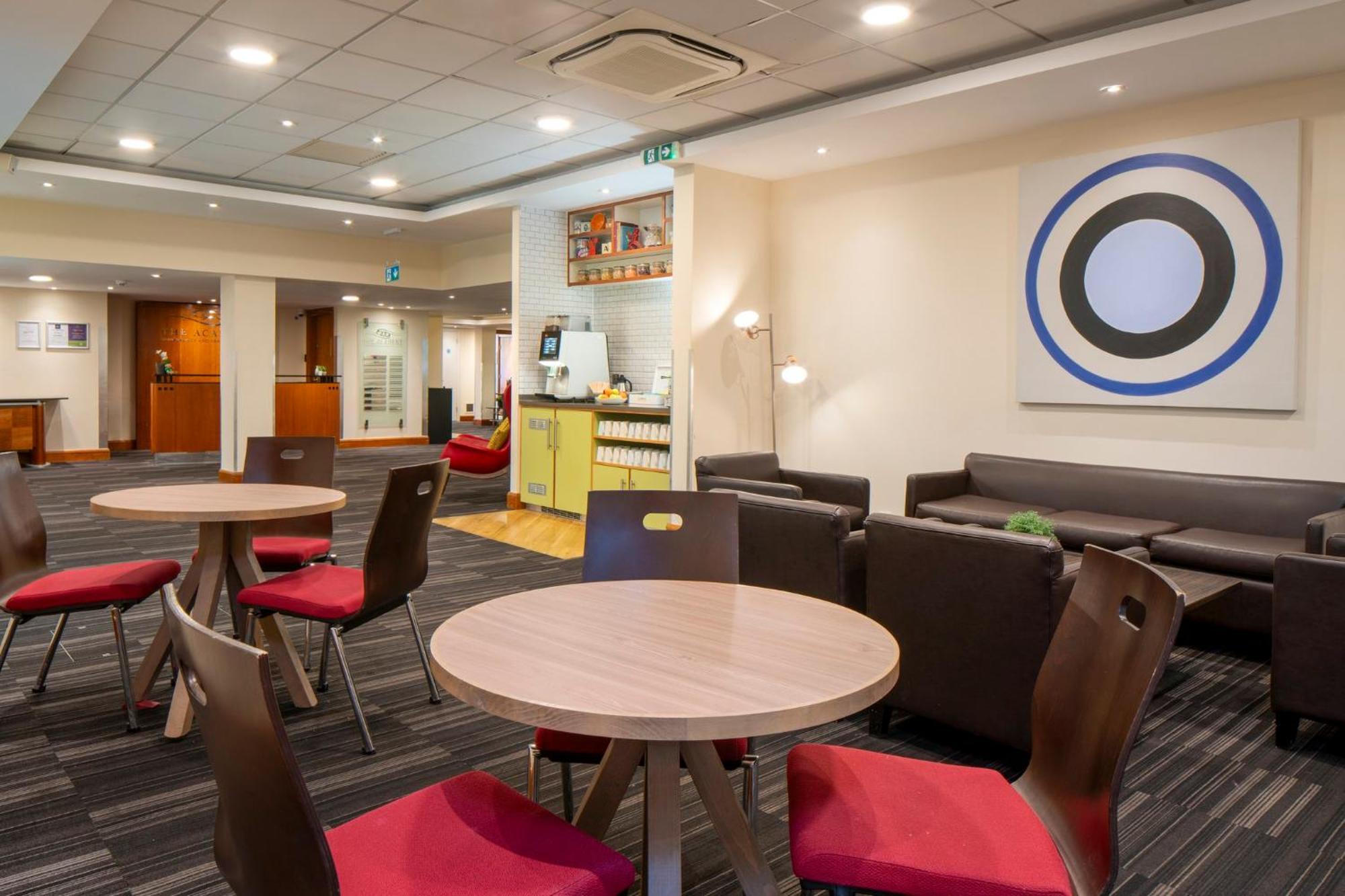 Holiday Inn Cambridge By Ihg Girton  Eksteriør billede